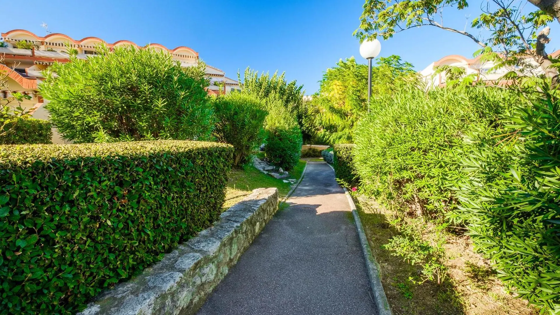 Apartment Studio - Mer Soleil Confort Antibes